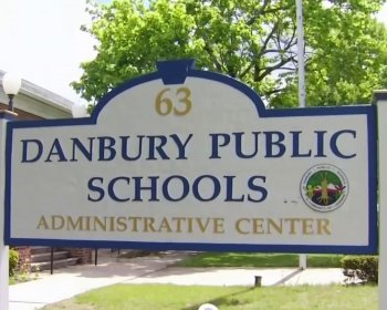 Reabertura das Escolas Públicas de Danbury em Modelo de Ensino Presencial Híbrido