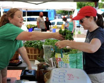 Mercado de Agricultores de Danbury Abrirá Sábado 24 de Junio