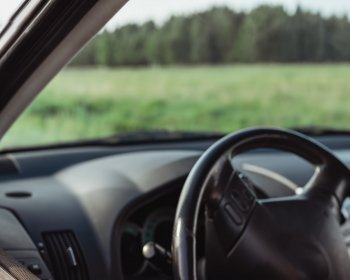 CTDOT Urges Motorists to Stay in Their Vehicles in Highway Emergencies