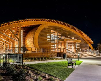 Explore lo Mejor de Connecticut Este Verano: Le Esperan Parques, Playas, Gastronomía y Diversión