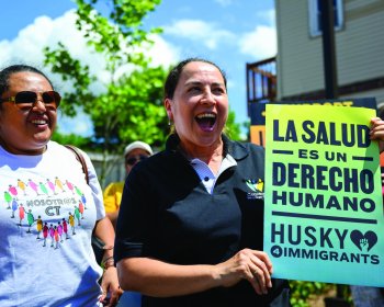 Propuesta Federal de Presupuesto Amenaza Programa "HUSKY para Inmigrantes" de Connecticut
